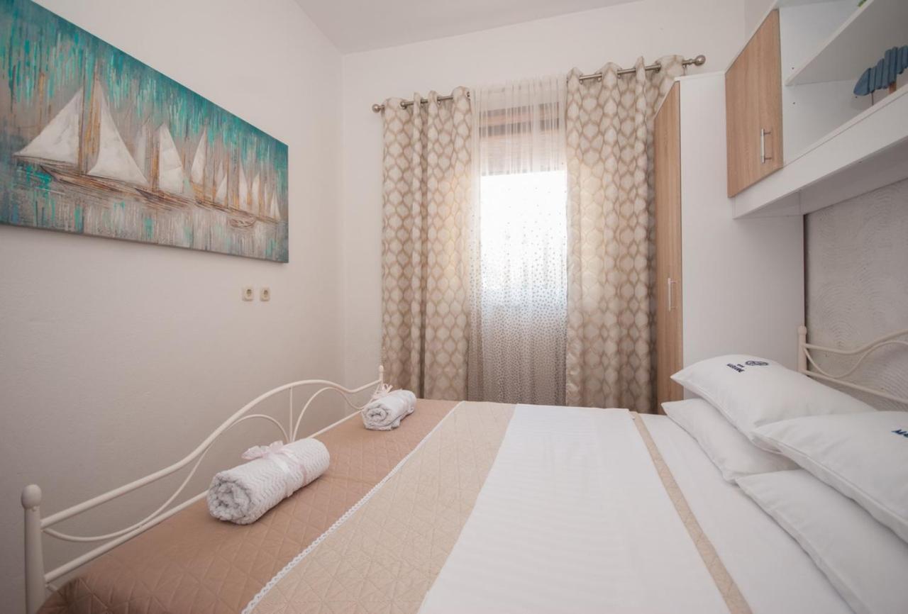 Cozy Apartment With Garden Kastela Luaran gambar