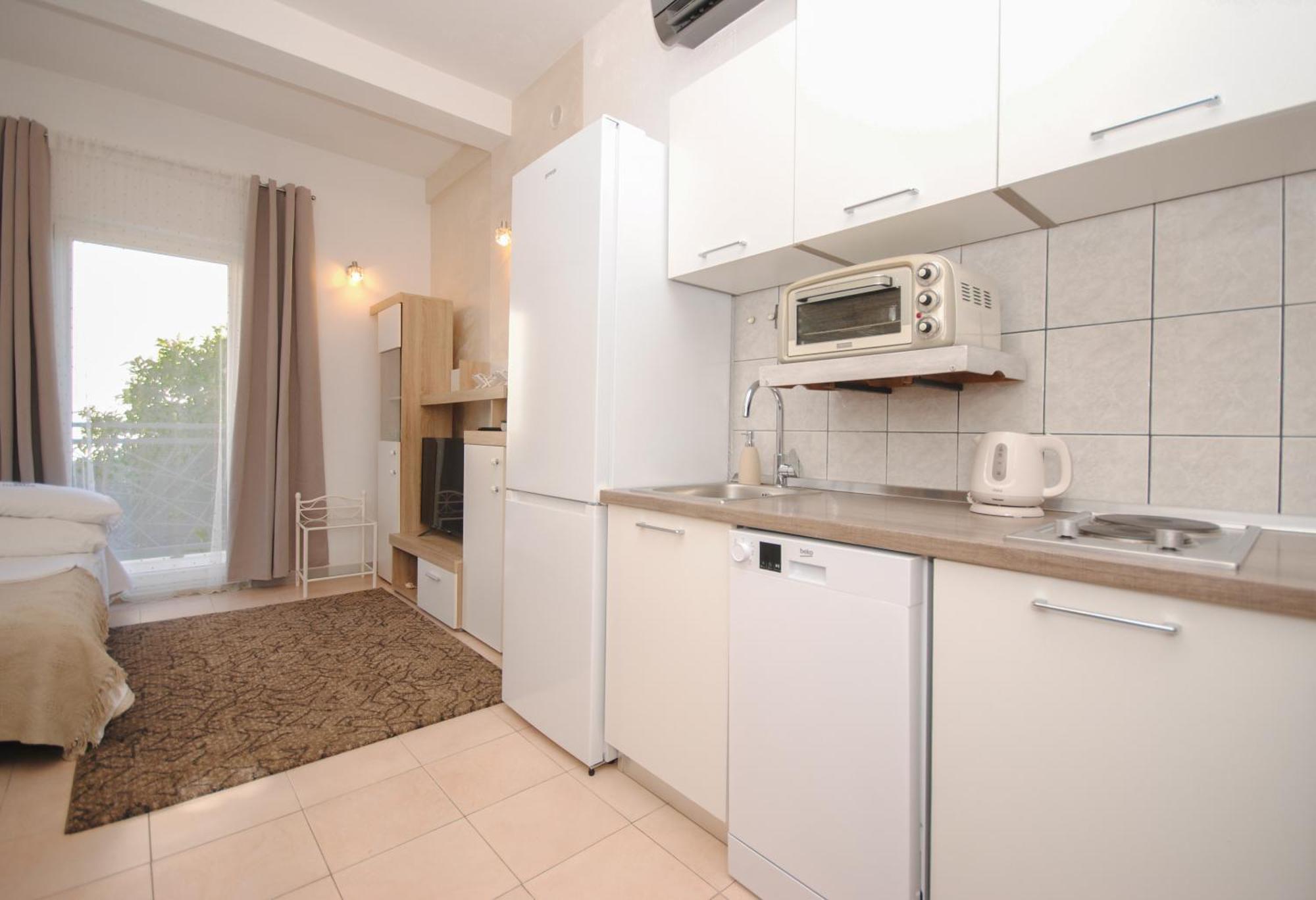 Cozy Apartment With Garden Kastela Luaran gambar